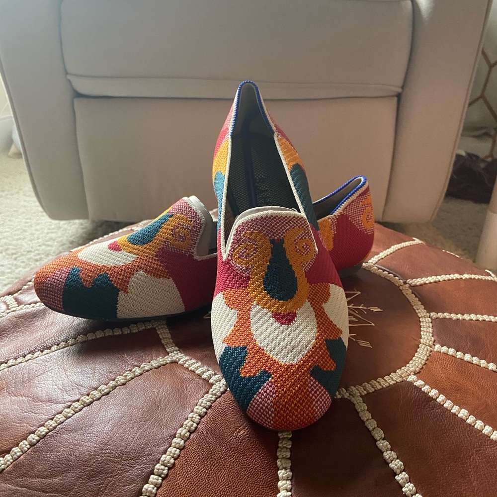 BNIB - 9.5 Moroccan Amber Rothys